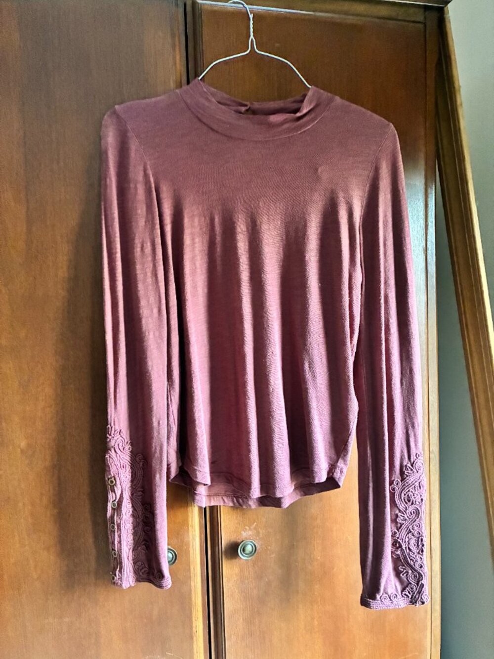 We The Free / Free People top size small